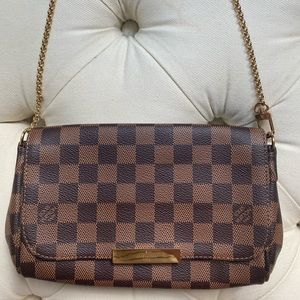 Louis Vuitton Felicie Pochette Chain Bag/Clutch